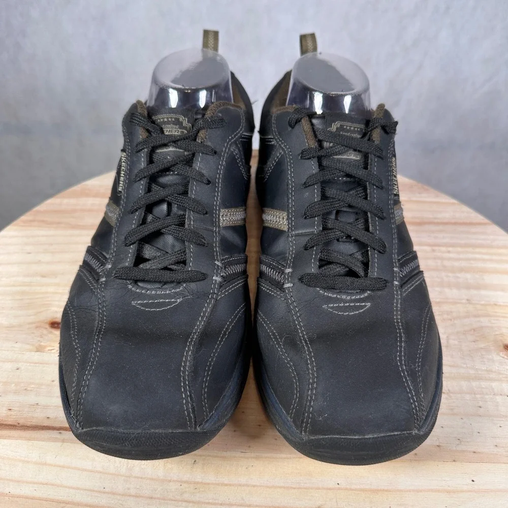 Skechers Handcrafted Sneakers Mens 9 Black Brown Good Leather Casual Rugged